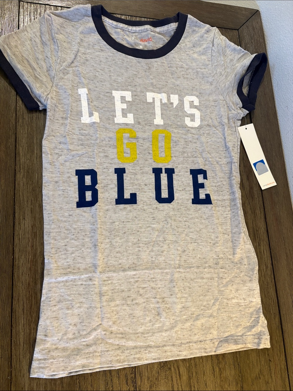 NWT [camp david] Michigan Wolverines NCAA Go Blue Short Cap Sleeve Tee Women’s S - Picture 3 of 10